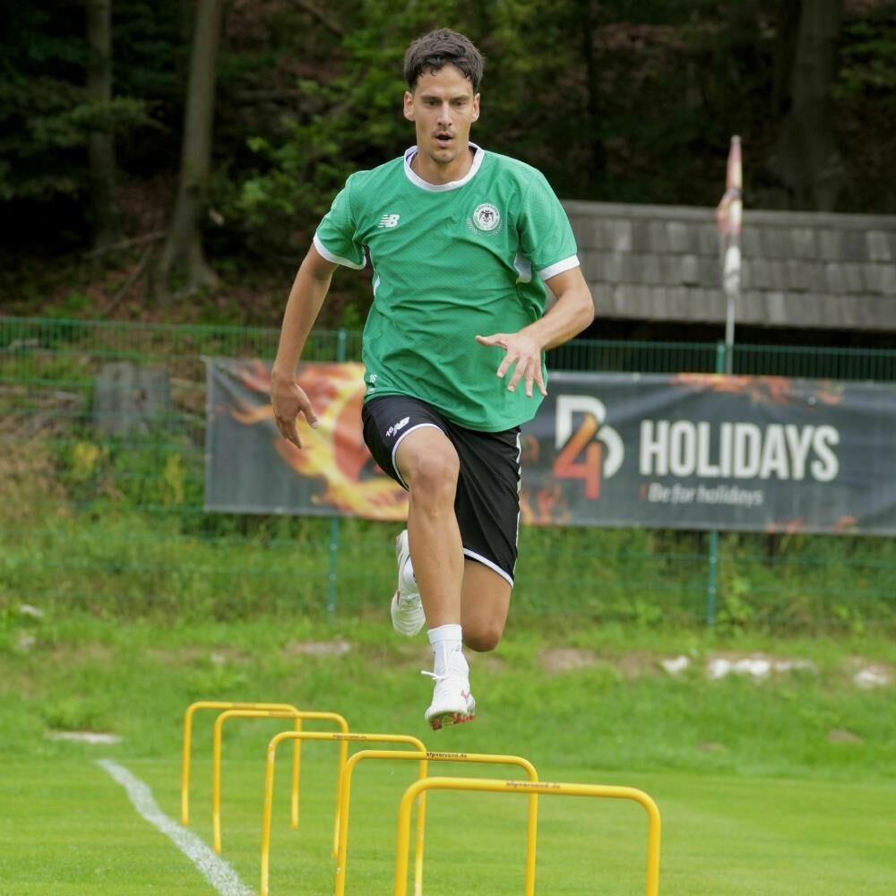 Konyaspor Slovenya kampında yoğun tempoda hazırlanıyor