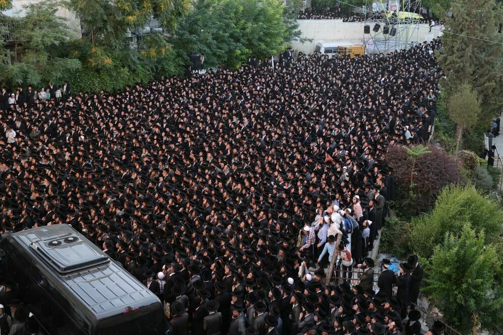 Harediler Polisle Çatıştı