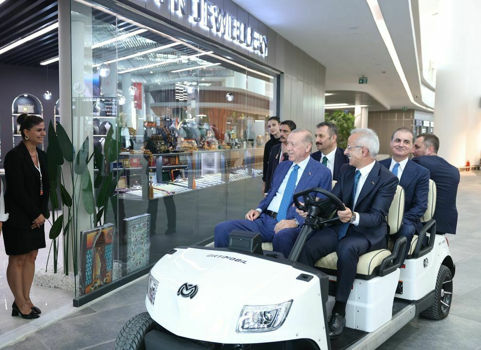 Bakan Uraloğlu Çukurova Havalimanı'nın Ilk Uçuş Verilerini Paylaştı  3