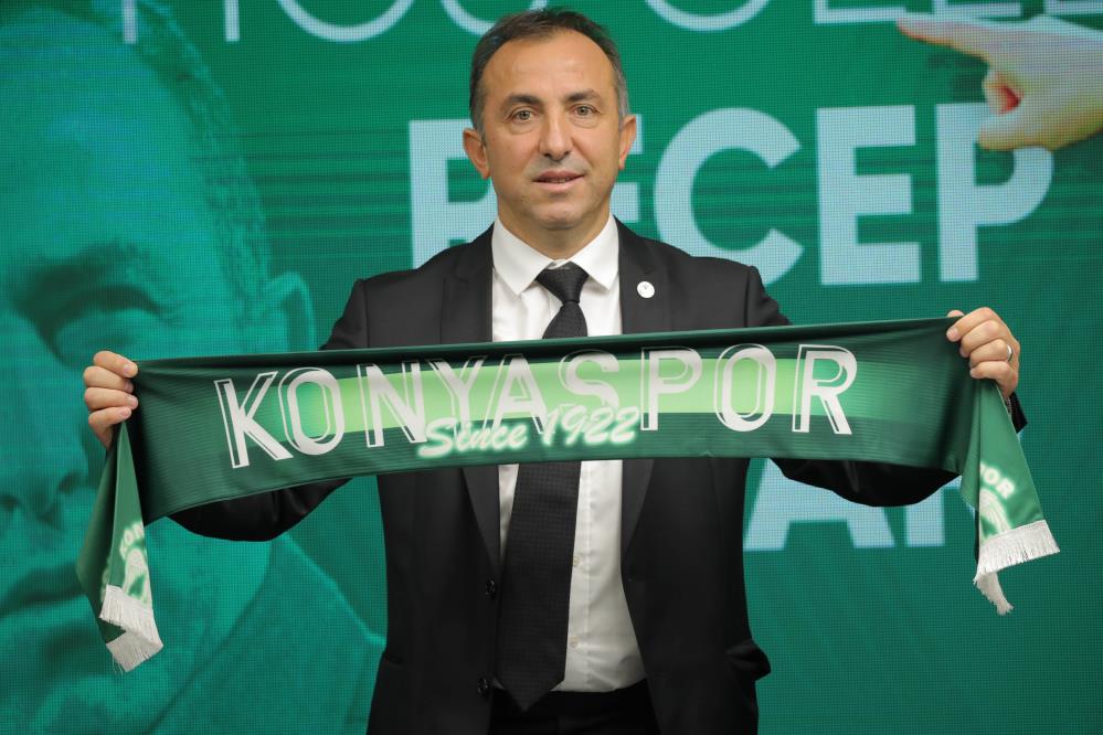 Konyaspor'da Yeni Dönem! Teknik Direktör Recep Uçar İle Sözleşme İmzaladı