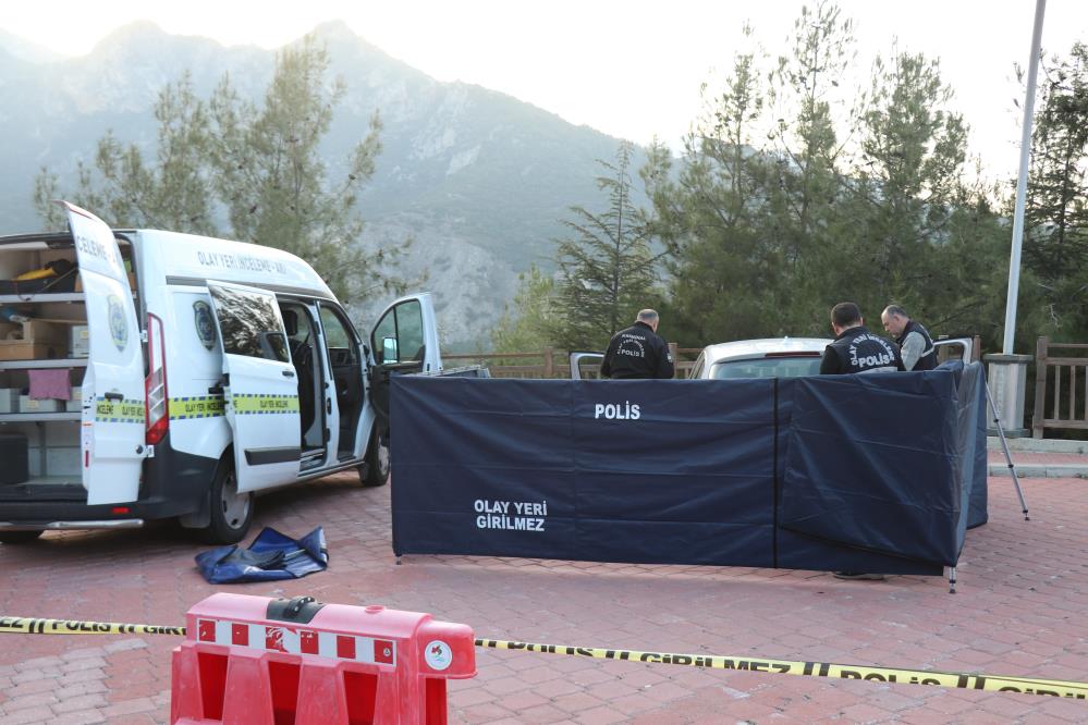 Denizli'de Damar Yolu Açtıran Doktor Kendine Ötenazi Yaptı 2
