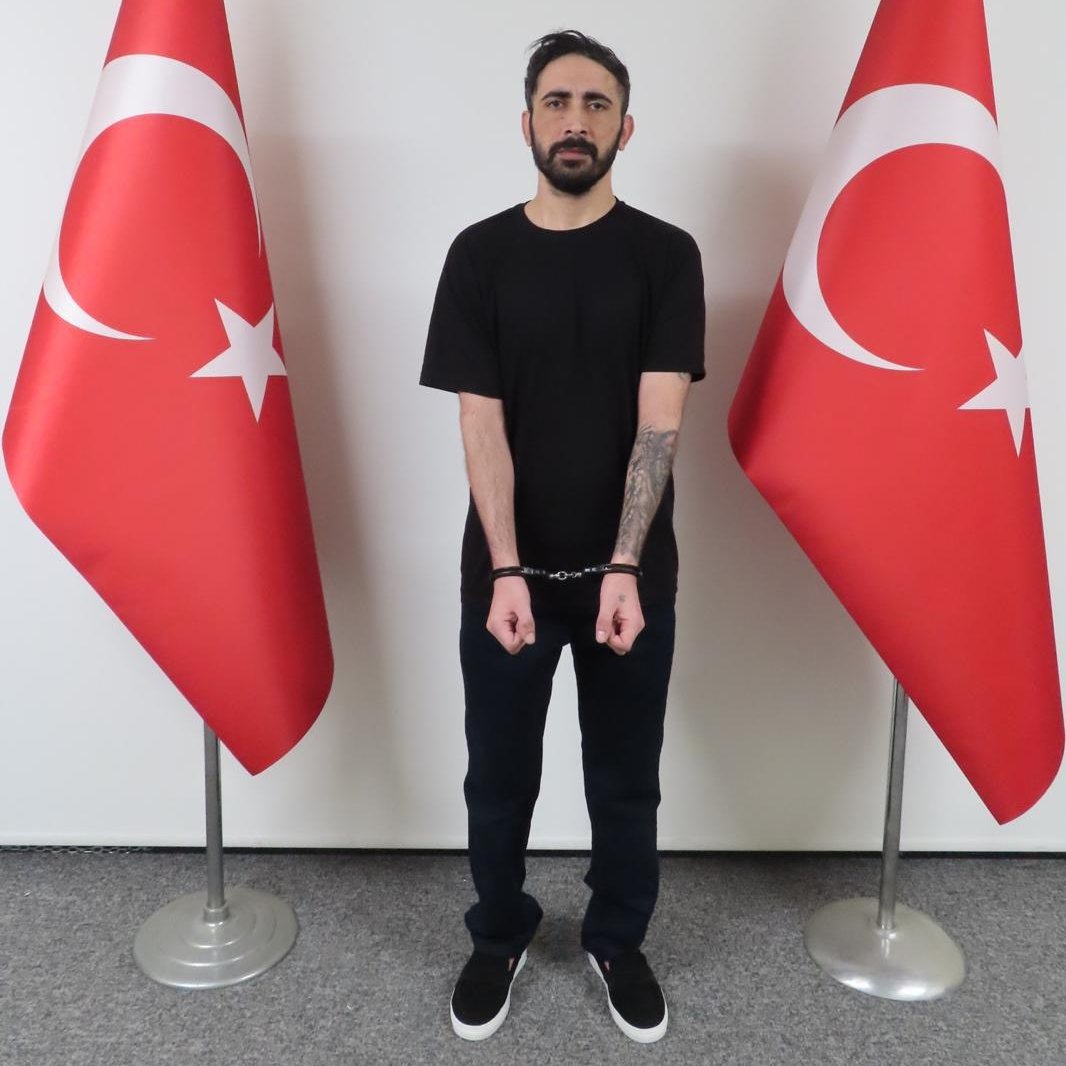 Gri Kategoride Aranan Te*örist Kadir Çelik MİT Operasyonuyla Yakalandı