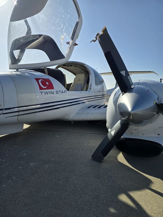 Ispartada Eğitim Uçağının İniş Takımları Açılmadı 2
