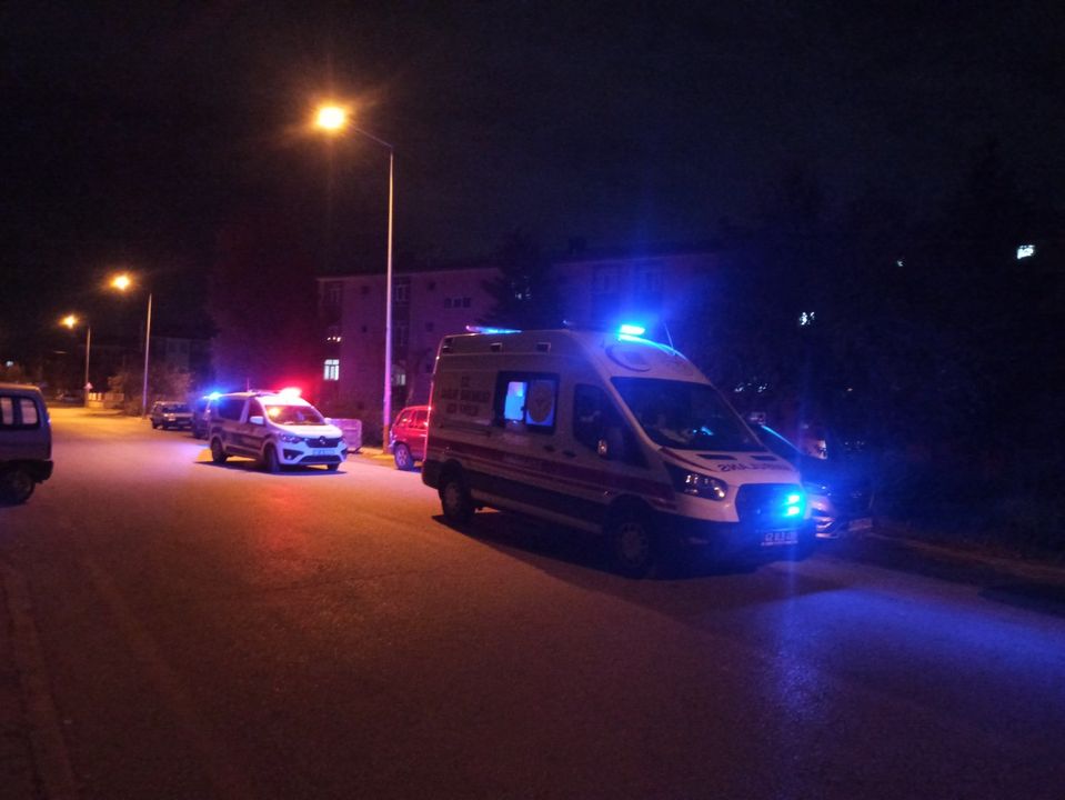 Konya'da Yaşlı Adam İkinci Katın Balkonundan Düştü 2