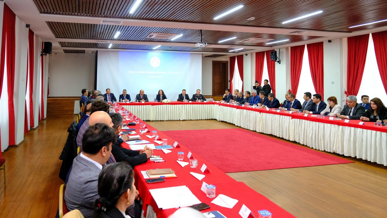 Burdur Valisi 2025 İçin Talimat Verdi 2