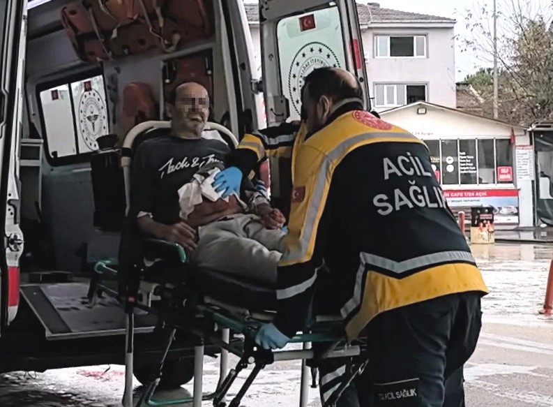 Bursa'da Babasını Bıç*kladıktan Sonra Polisi Aradı