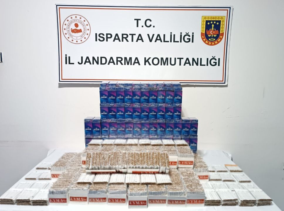 Isparta Yalvaç'ta Binlerce Kaçak Makaron Yakalandı 2