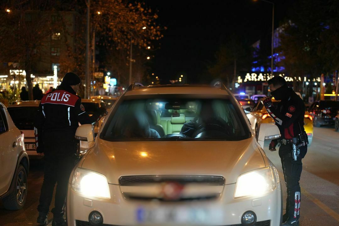 Isparta'da 39 Sürücüye Ceza Kesildi 2 Araç Men Edildi 4