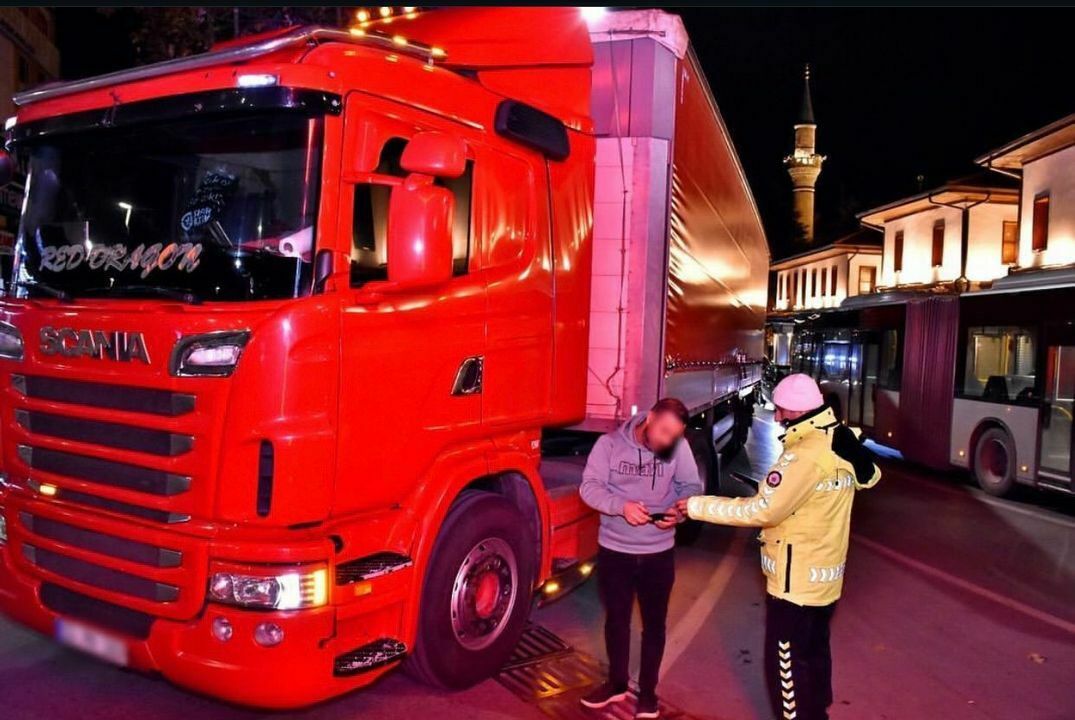 Ispartada Abartı Egzoz Ve Modifiyeli Araçlar Tespit Edildi 3