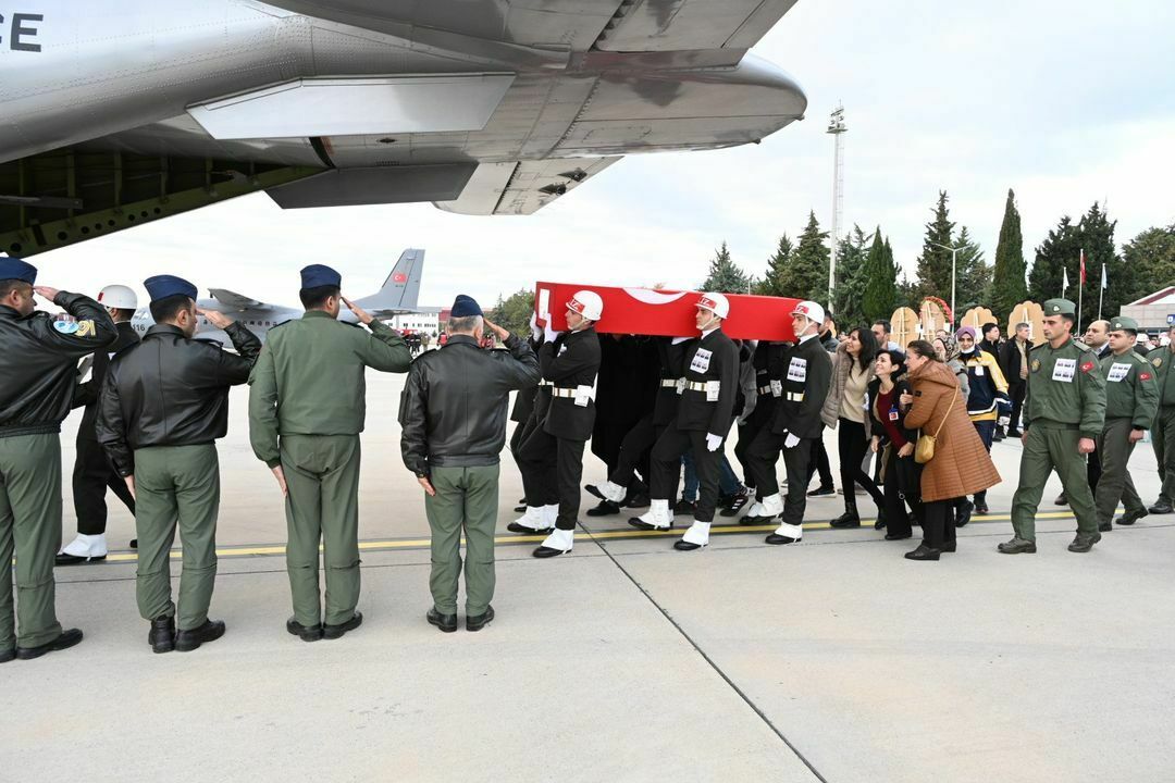 Isparta'daki Helikopter Kazası Şehitleri Memleketlerine Uğurlandı 12