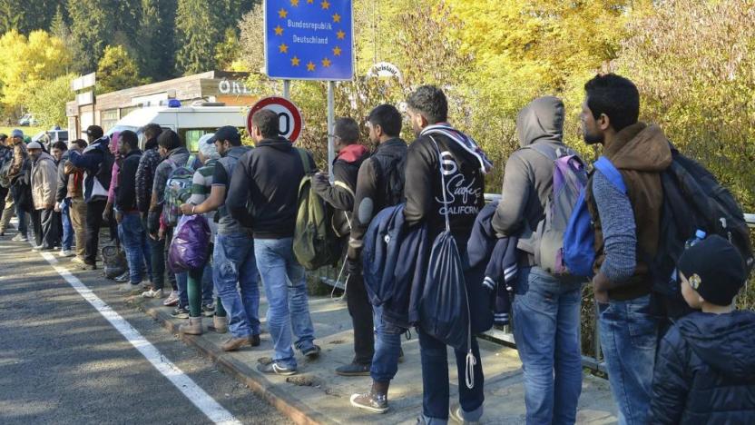 Almanya'da Sınır Dışı Sayıları Artarken Sığınma Başvuruları Azaldı