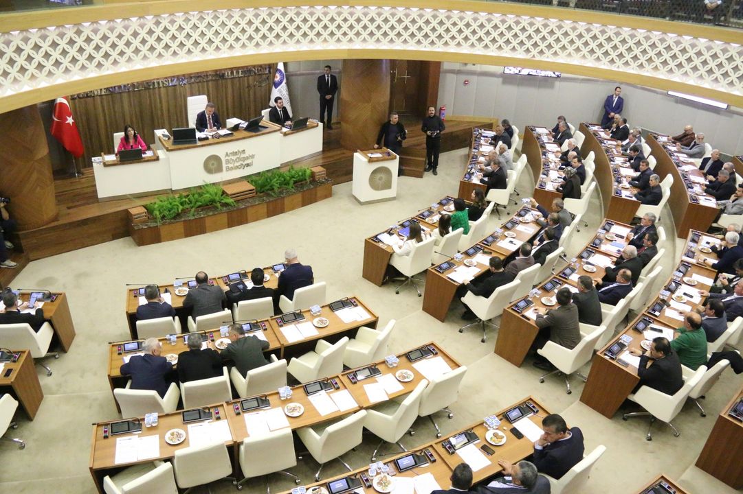 Başkan Böcek Çadırda Namaz Kıldırtıp Seni Sevindirmeyeceğim 2