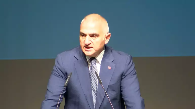 Alevilik ve Bektaşilik Çalışmaları Yapan Akademisyenler Ödüllendirildi