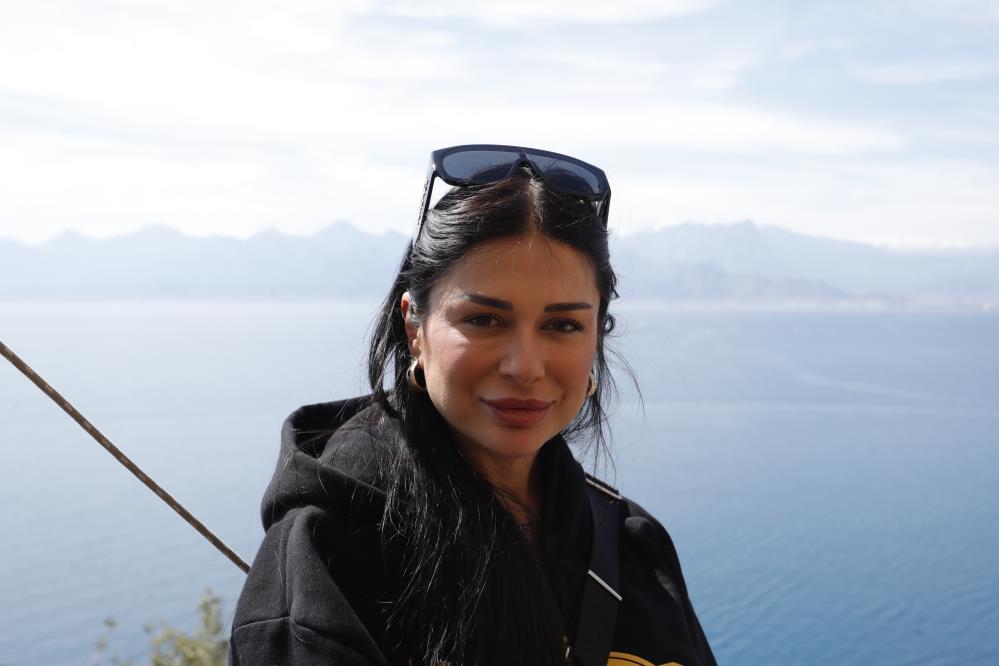 Antalya'da Akdeniz Foku Vatoz Avlarken Görüntülendi