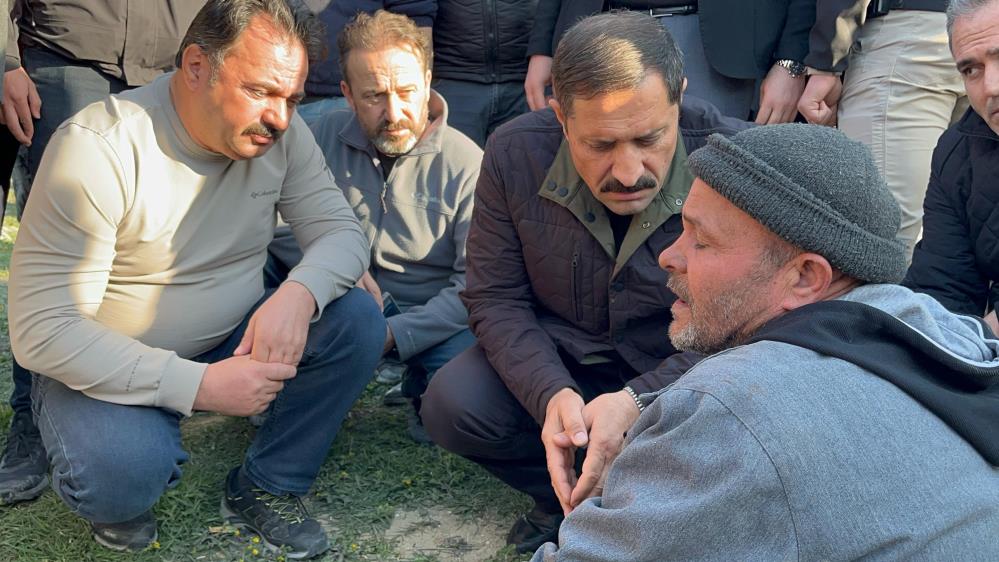 Minibüs Park Halindeki Tıra Çarptı! Öl* ve Yaralılar Var