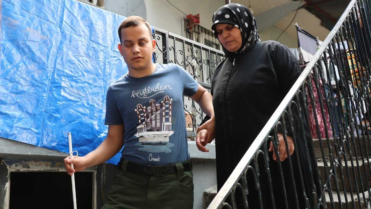 Adana’da Görme Engelli Çocuğa Dava Eziyeti2