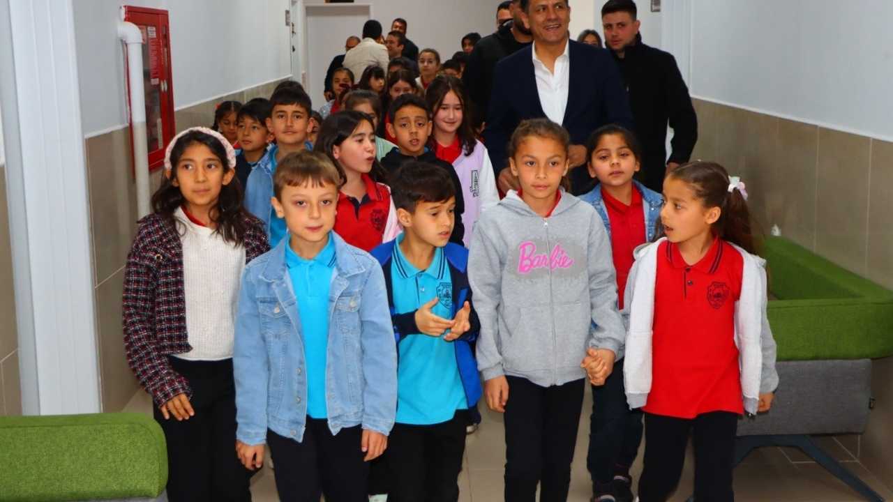 Adana’da Minikler Belediye Meclis Üyesi Oldu2