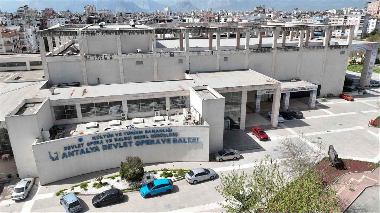 Antalya Dob'da Devir Teslim! Tan Sağtürk Antalya Hayalini Açıkladı 3