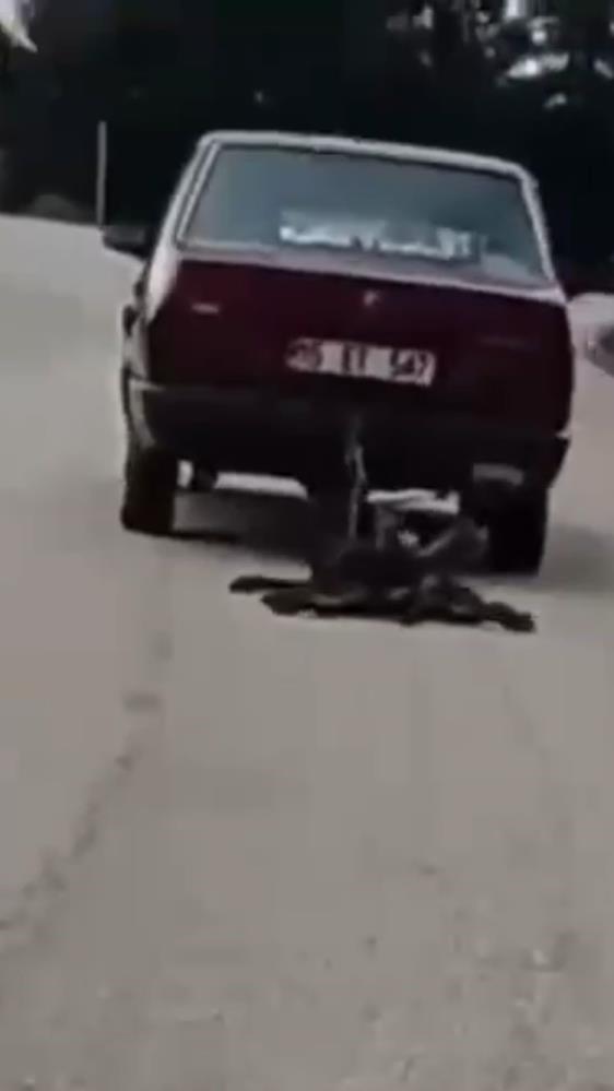 Burdur'da Vicdansızlık! Köpeği Aracın Arkasında Sürükledi