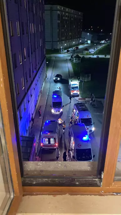 Ambulanslar Yurt Önüne Sevk Edildi