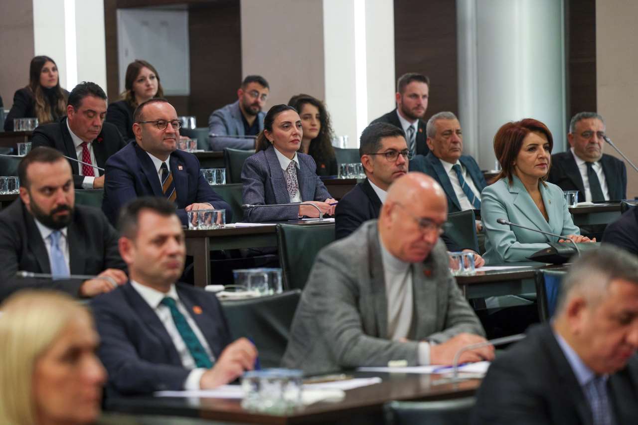 Chp Pm Üyeleri Özel Başkanlığında Toplandı 3