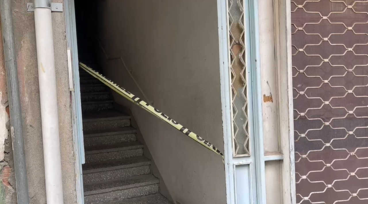 Isparta'da Komşularına Pompalıyla Saldırdı 1'I Çocuk 2 Yaralı 3