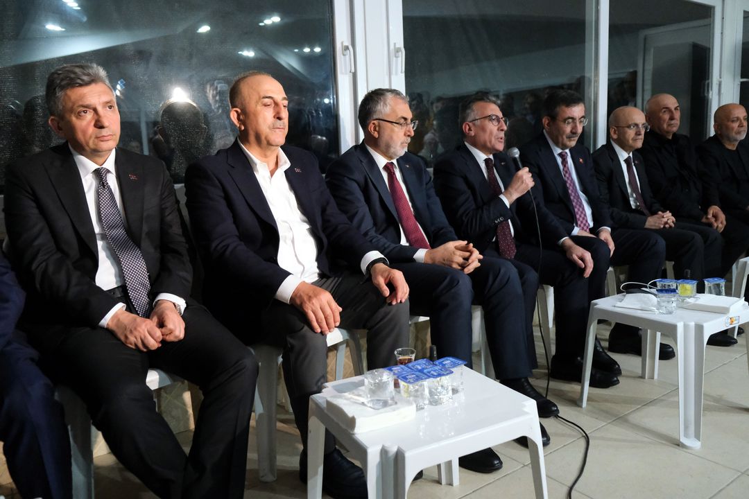 Mevlüt Çavuşoğlu'na Kabineden Taziye Ziyareti 5