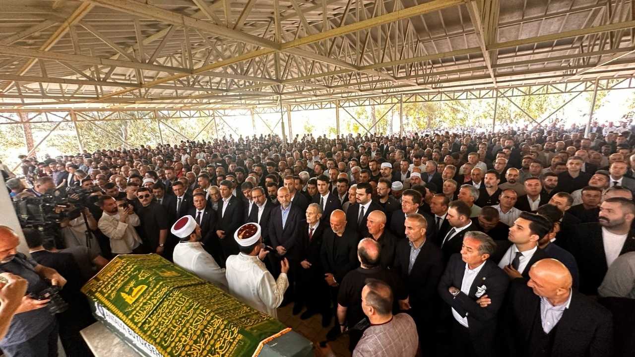 Mevlüt Çavuşoğlu'nun Babası Alanya’da Defnedildi 2