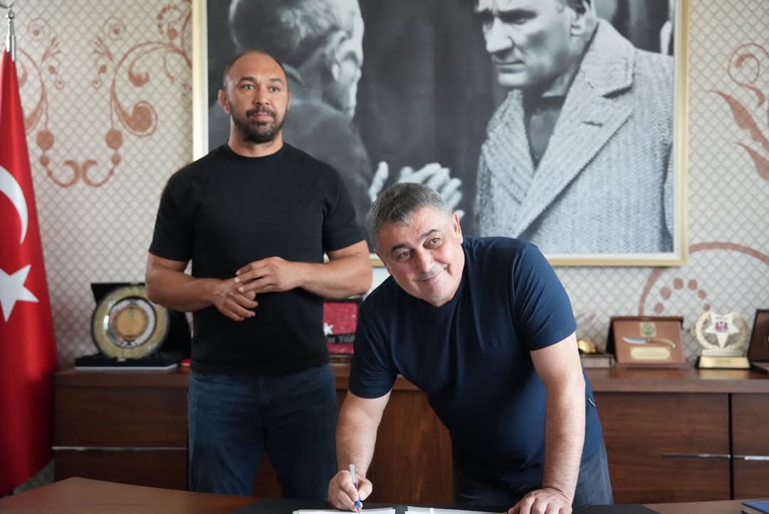 Başpehlivan Ali Gürbüz Artık Aksu Belediyesi Adına Güreşecek