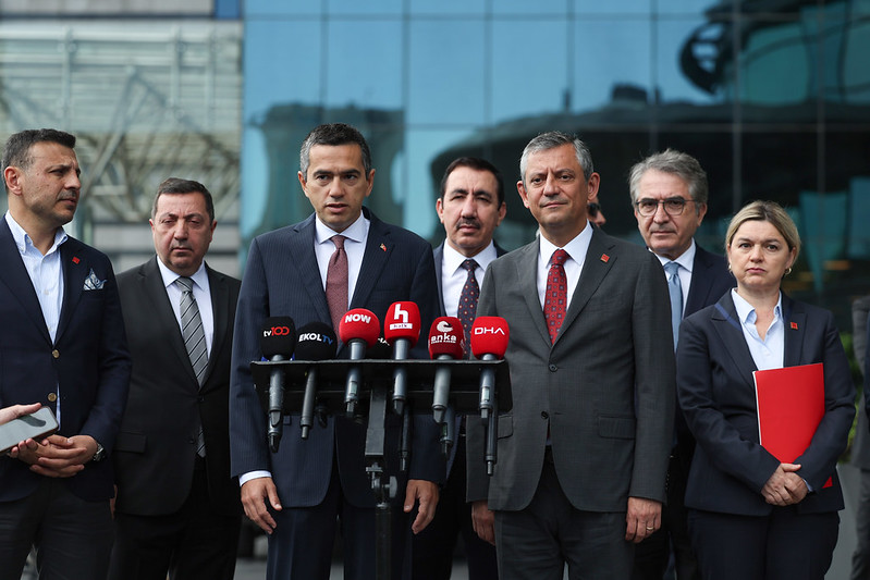 CHP Lideri Özel’den Ara Zam Ziyareti! Görüşmede Neler Oldu?