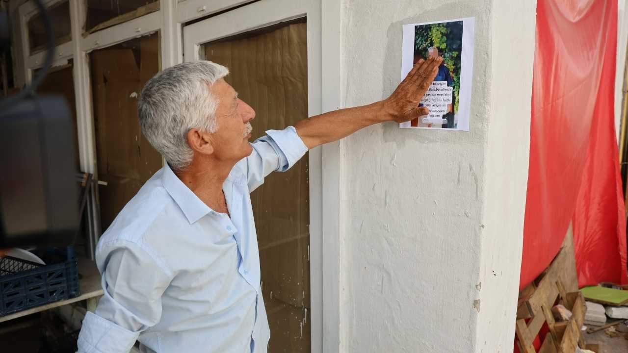 Adana’da Yılancı Osman’dan Sıra Dışı Protesto 2