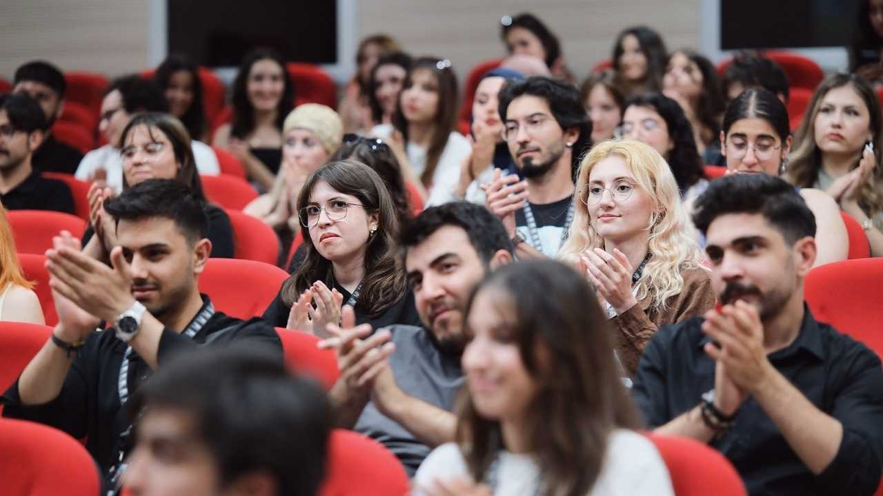 Akdeniz Üniversitesinden Film Seti Gibi Festival5