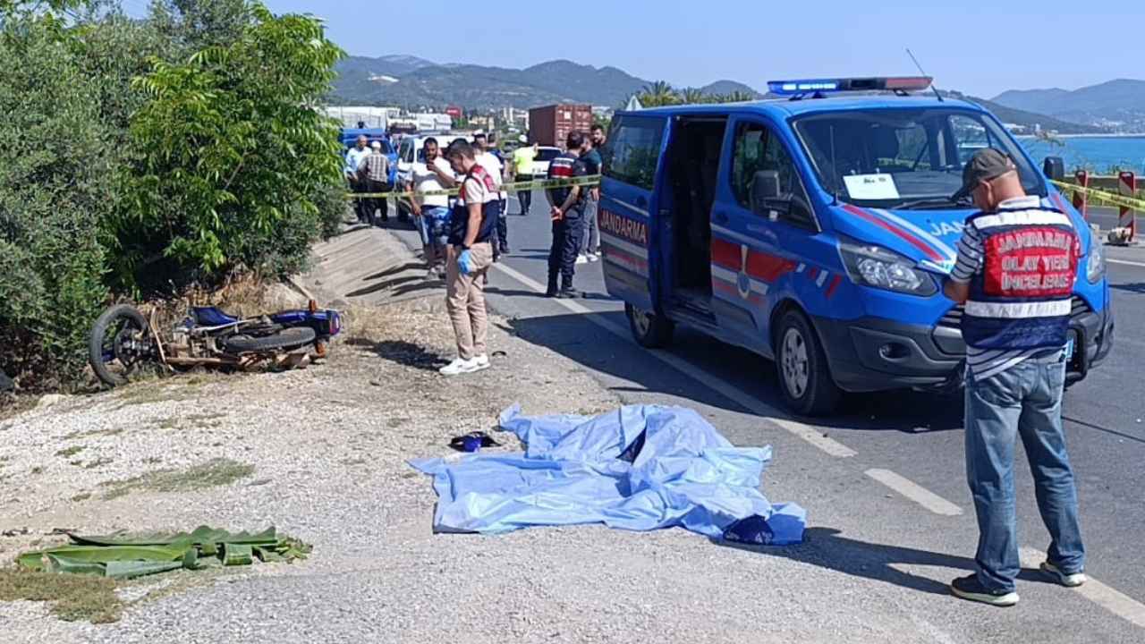 Alanya'da Çöp Konteynerine Çarptı! O Anda Can Verdi 2