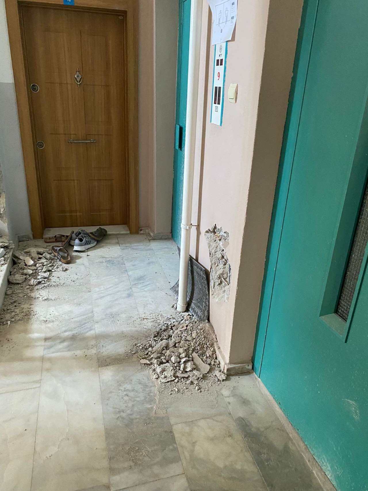 Antalya Menzil Sitesi'nde Büyük Endişe