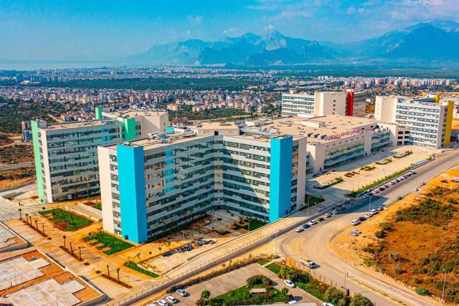 Antalya Şehir Hastanesi'ne Nasıl Gidilir Hangi Bölümler Var1 (1)-1