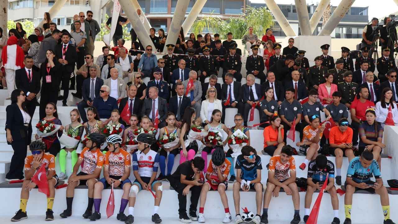 Antalya'da 19 Mayıs Coşkusu  4