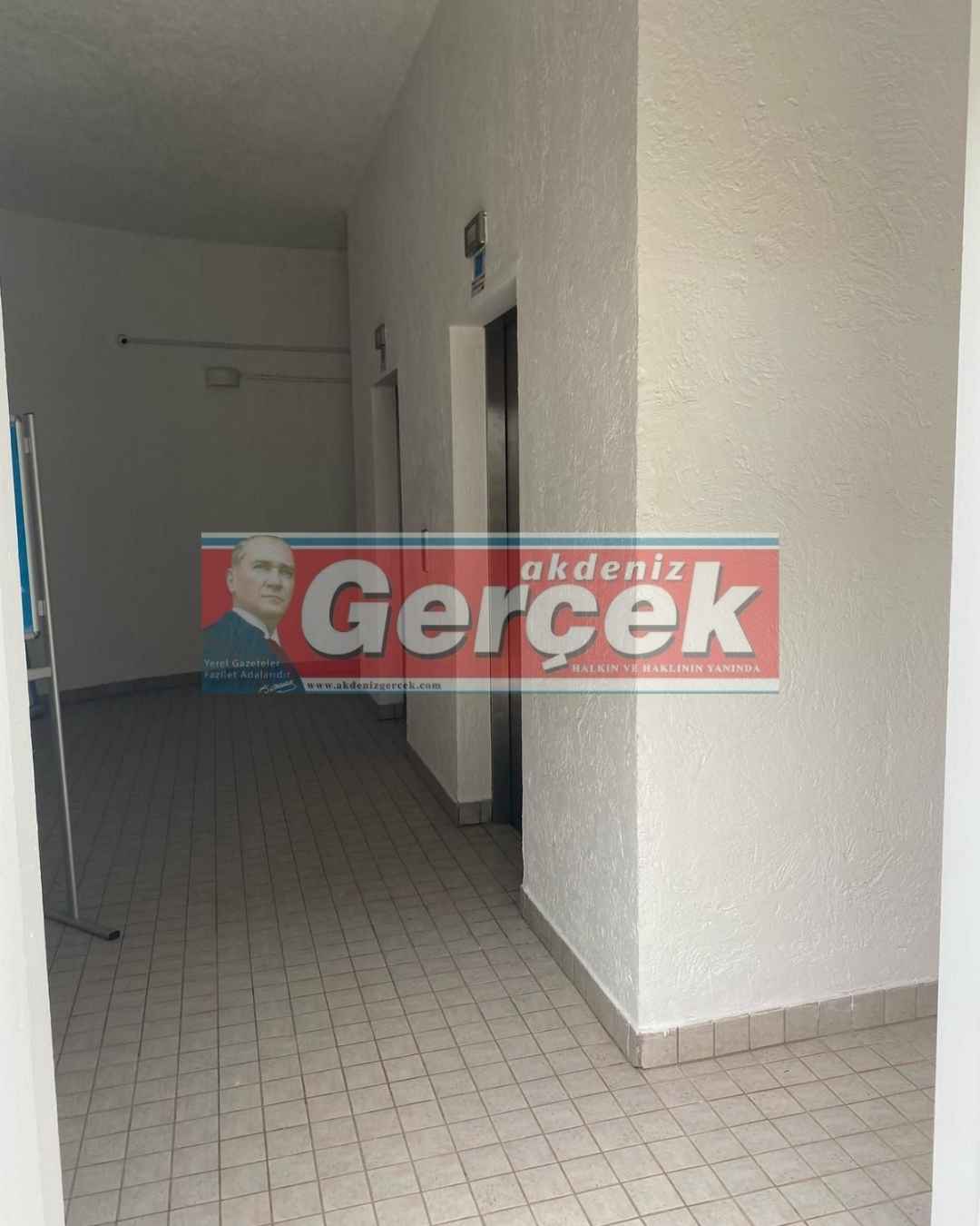 Antalya’da 5 Yıldızlı Otel Falezleri Oyarak Asansör Yapmış!