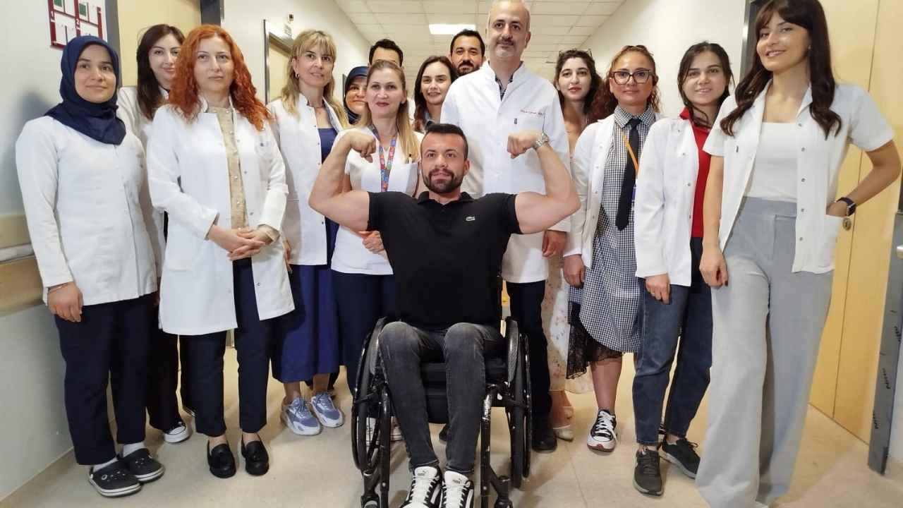Antalya'da Fizyoterapiden Şampiyonluğa! Onun İçin Spor 'Yürümek' Demek 4