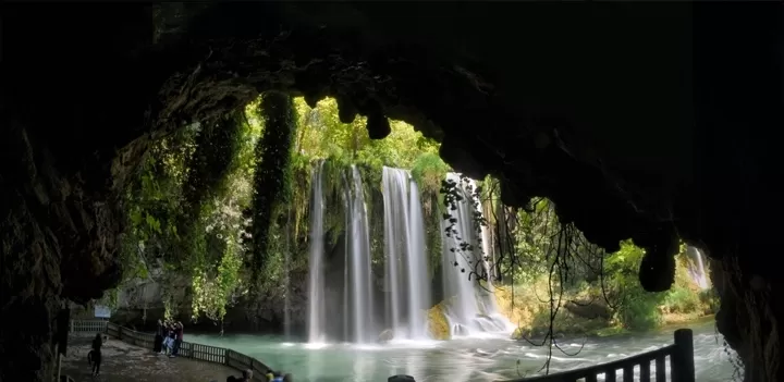 Antalya'da Gezilecek Yerler Düden Şelalesi12 (1)