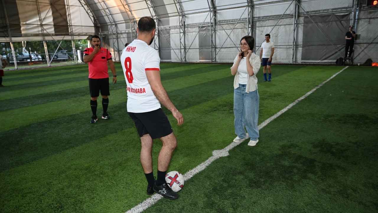 Antalya’da Meslek Odaları Futbol Turnuvası Kubilay Eldemirci Sezonu Başladı 5
