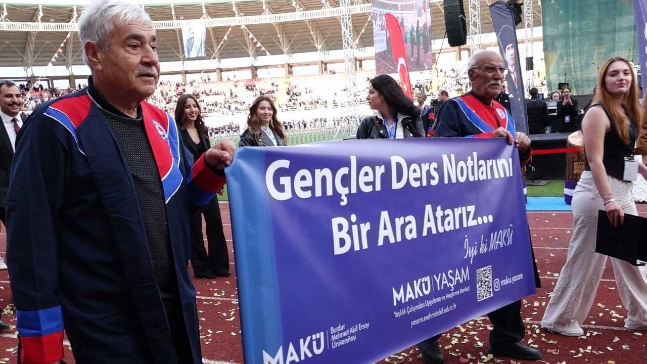 Burdur’da 7 Bin Öğrenci Mezuniyet Coşkusu Yaşadı 3