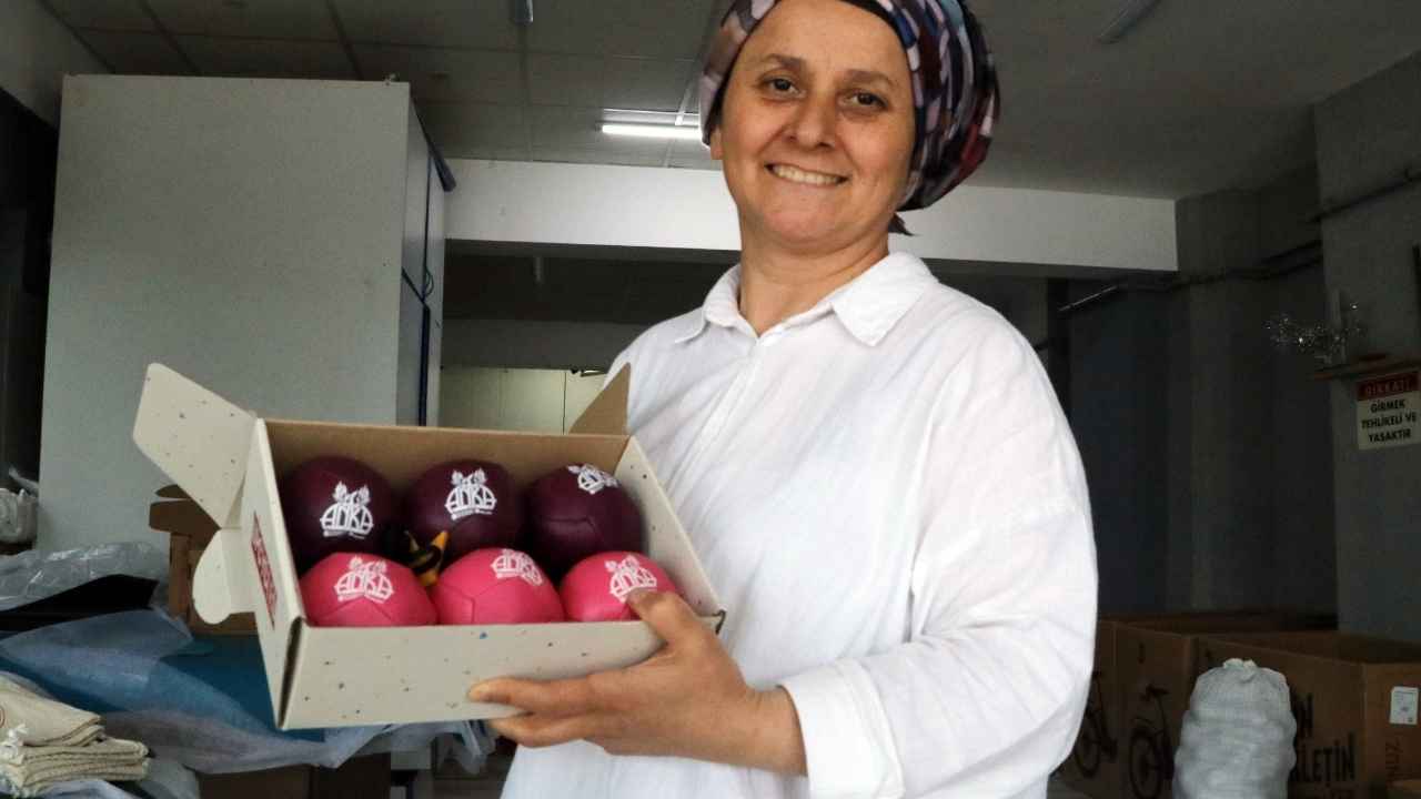 Burdur’da Üretilen Bocce Topları Fransa'ya İhraç Ediliyor 3