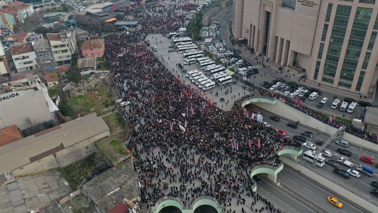 CHP İstanbul İl Başkanı Hakkında Siyasi Yasak Talebi