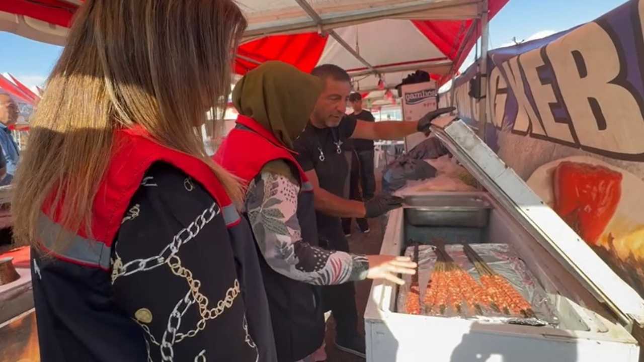 Isparta Eğirdir’de Yöresel Ürünler Pazarı Mühürlendi 2