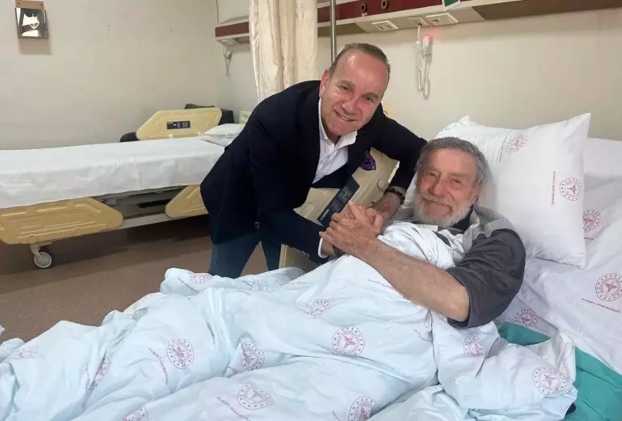 Kalça Kemiği Kırılan Ahmet Mekin Taburcu Edildi