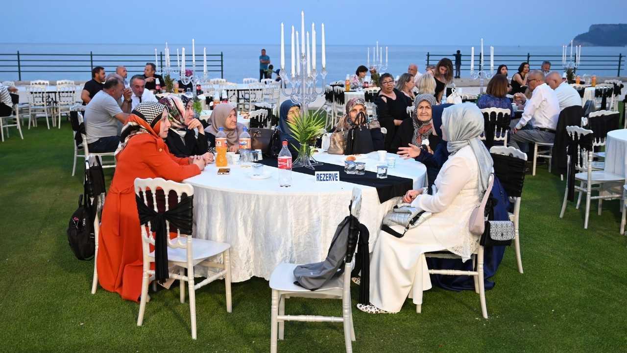 Kemer’de Masalsı Düğün Alanı Hizmete Sunuldu 3