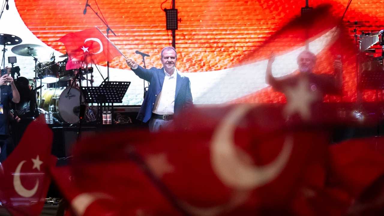 Mersin’de 19 Mayıs Coşkusu Simge’yle Taçlandı 2