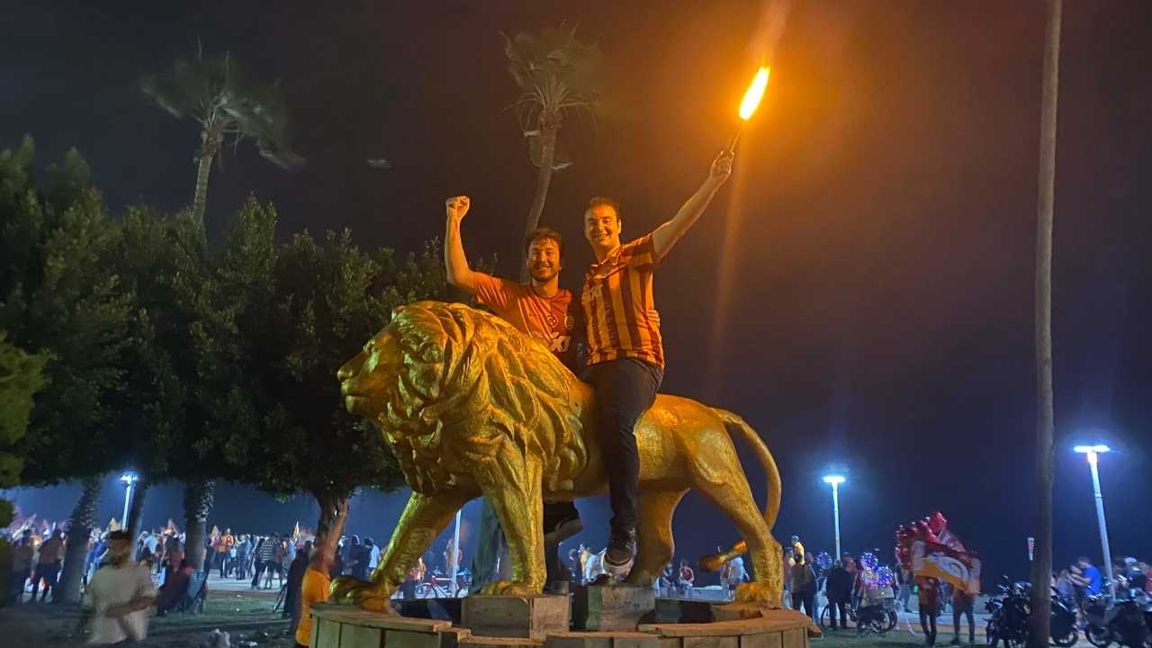 Mersin’de Galatasaray Sevgisi Sokaklara Taştı2