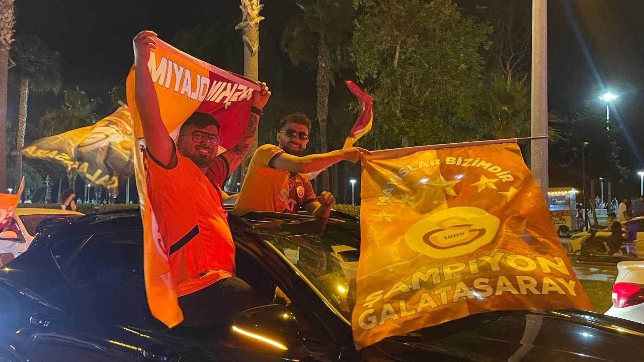 Mersin’de Galatasaray Sevgisi Sokaklara Taştı3