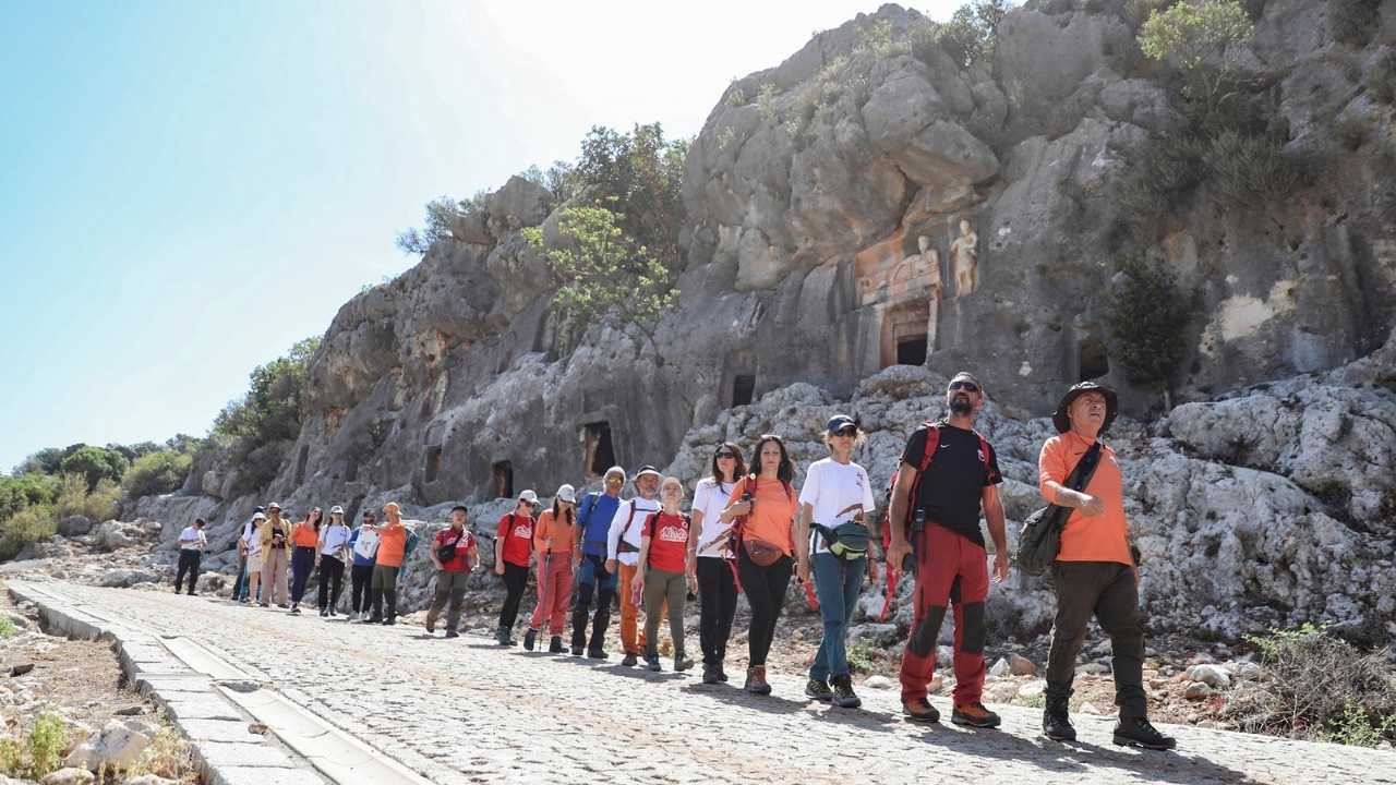 Mersin’de Kilikya Yolu Doğaseverlerle Doldu Taştı 3